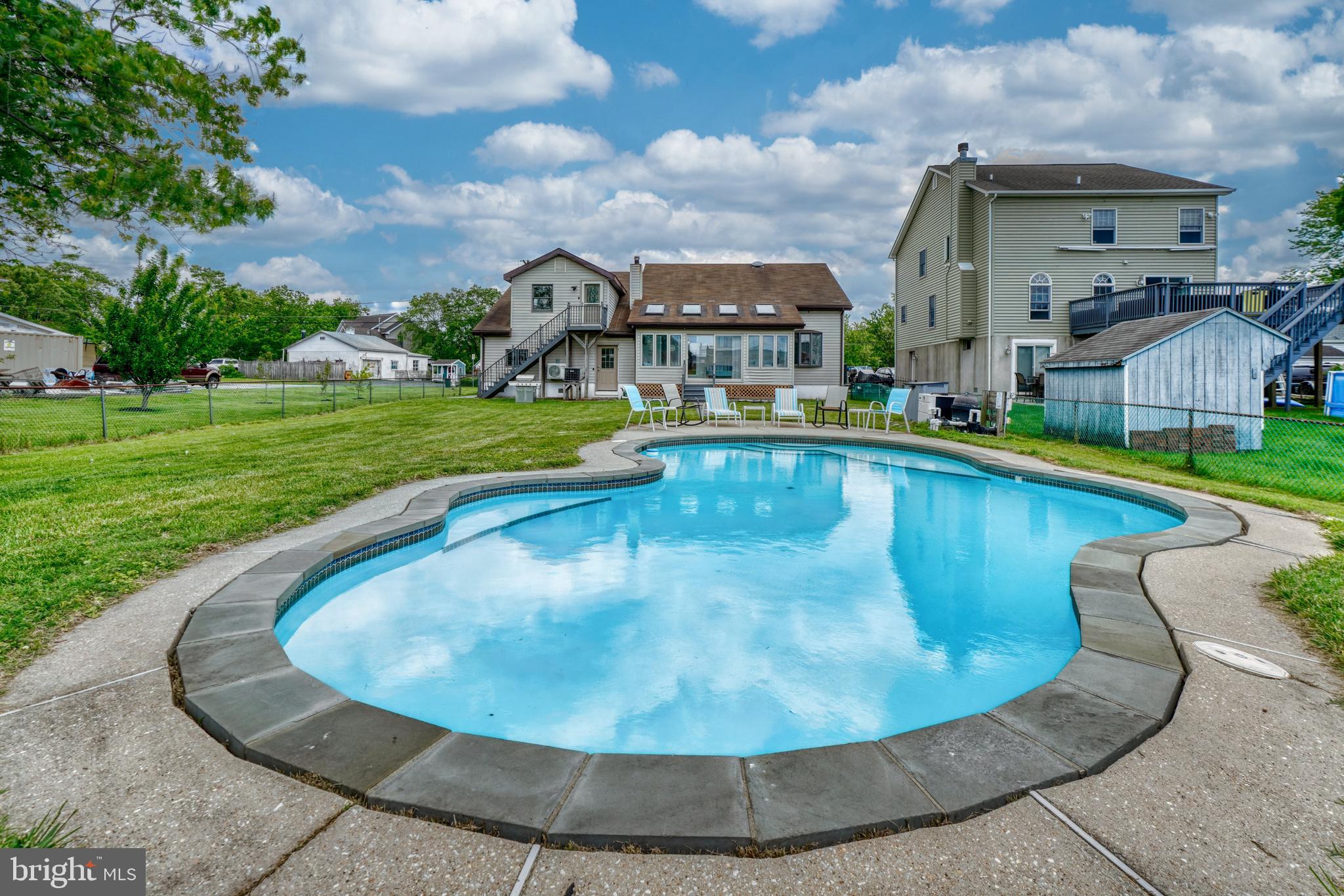 CHARLESMONT - Residential