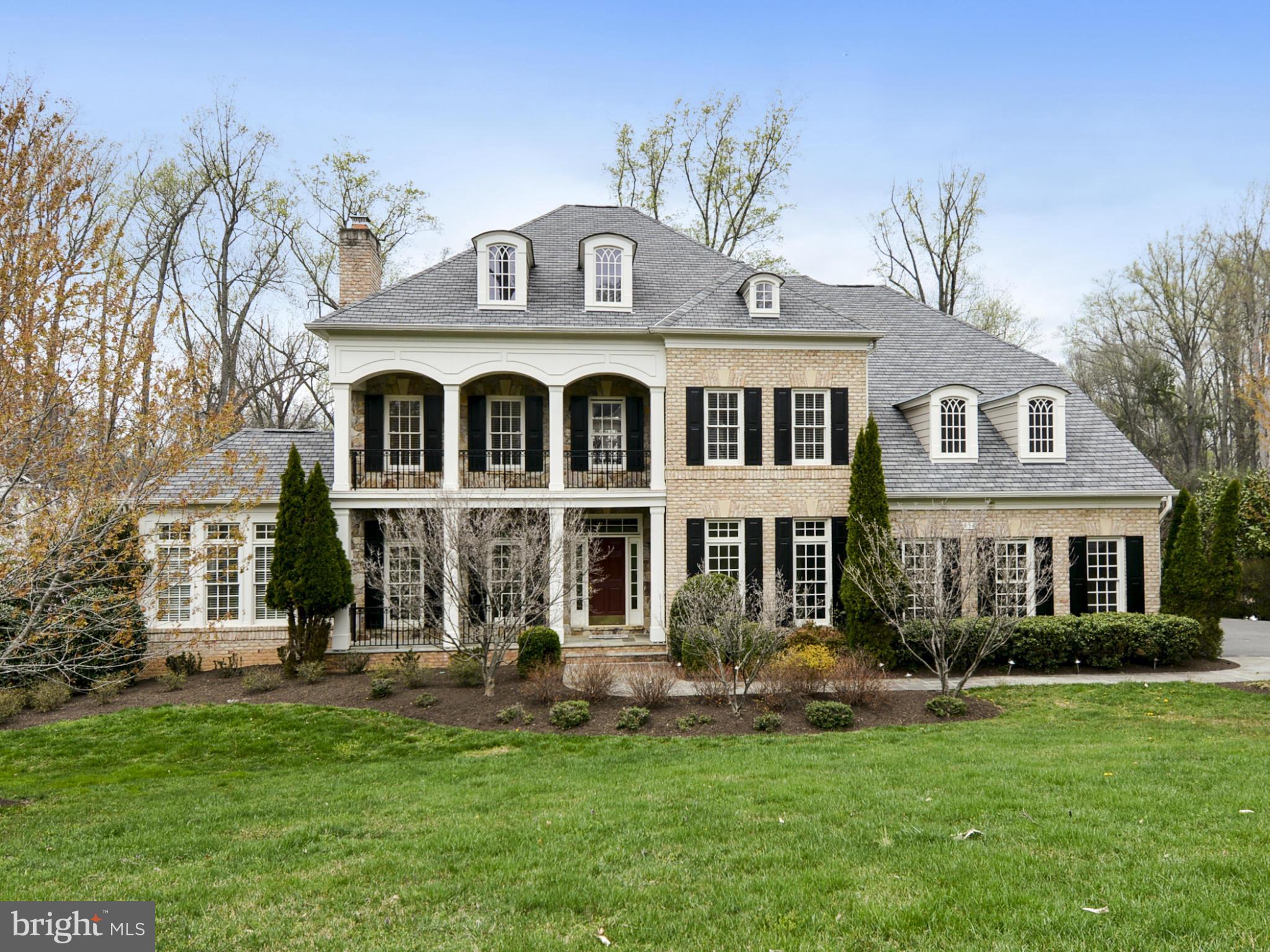 *UNPARALLELED VALUE in THE RESERVE* Stunning brick residence has sun filled floorplan perfect for family living & grand entertaining. Wonderful family room, gourmet kitchen, sunroom, library, conservatory, & bonus suite. Grand master with sitting room, retreat, dual fireplace, balcony, and three closets. Walkout bsmt offers play room, exercise, rec room & storage. 3-car garage. REDUCED $500,000