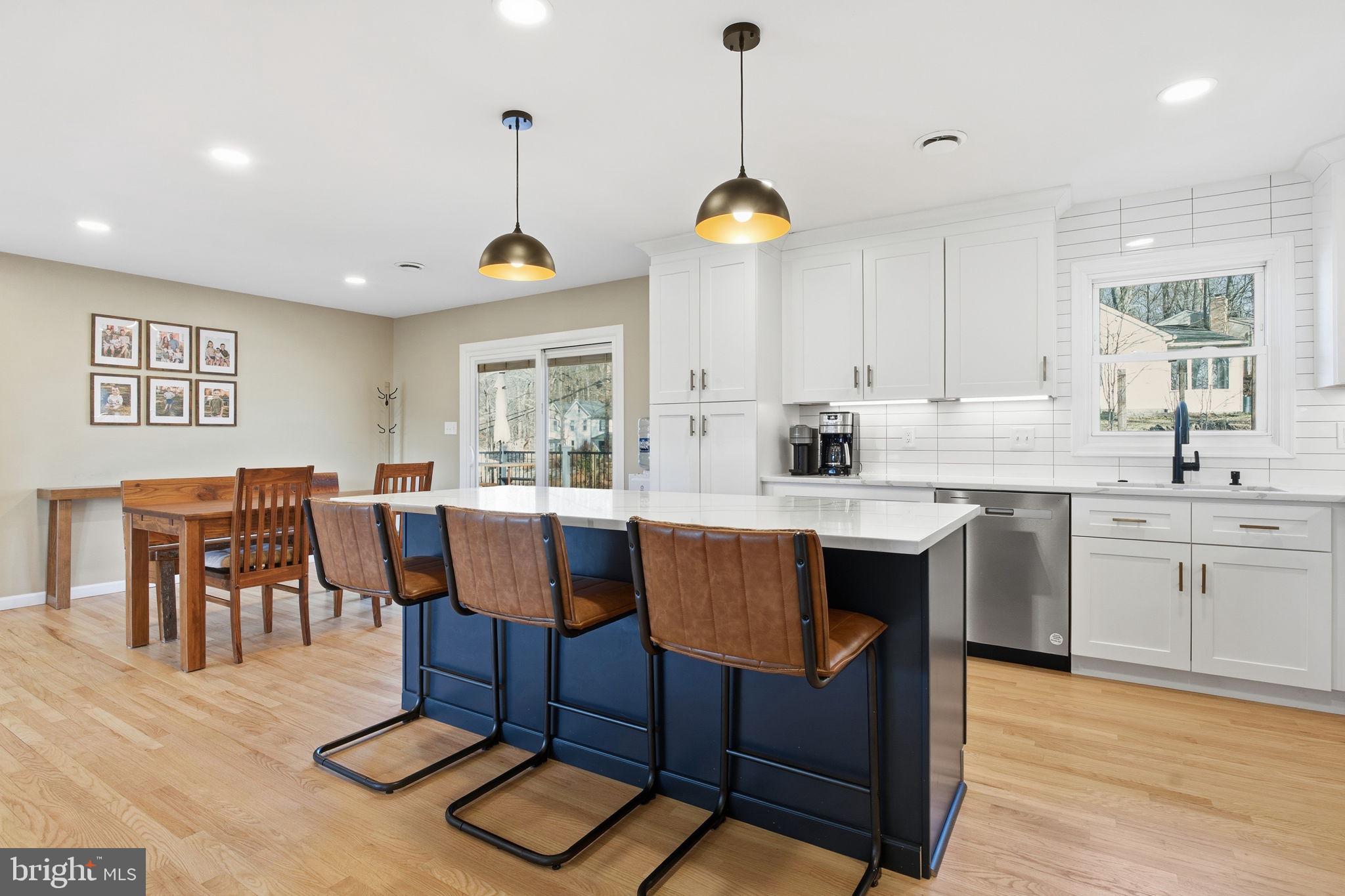 VALE HILLS - Residential