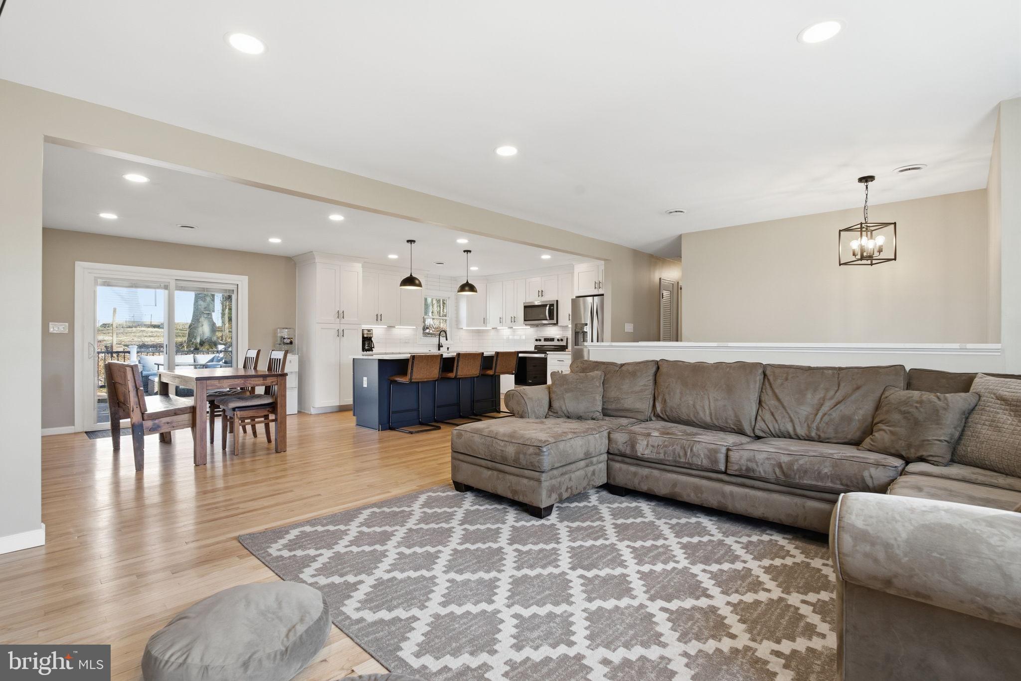 VALE HILLS - Residential