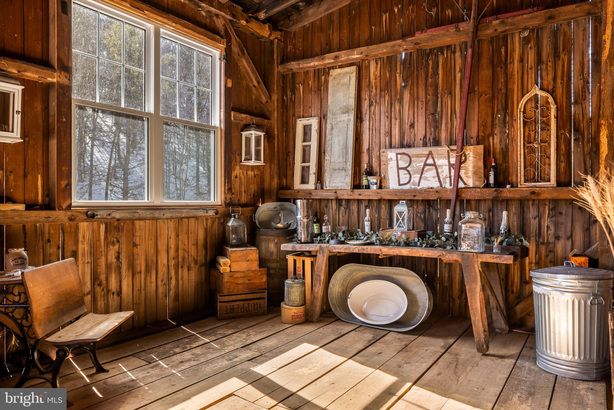 20 ACRE WOODS - Commercial Sale