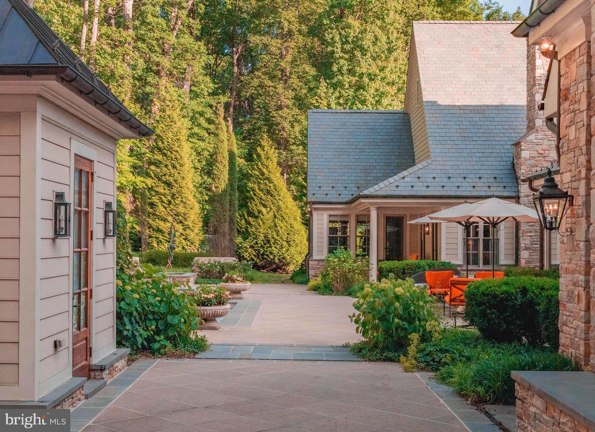 CAVES VALLEY GOLF CLUB - Residential