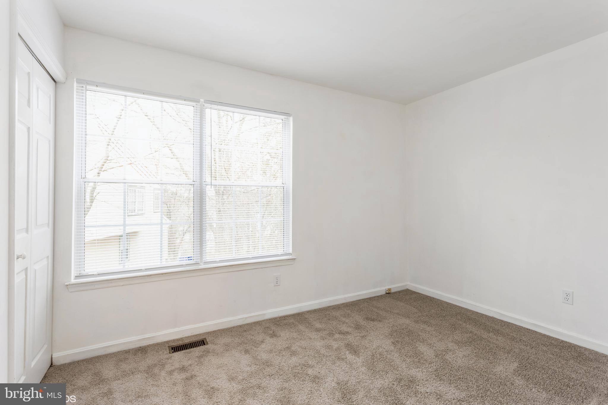GLENSFORD CONDO - Residential