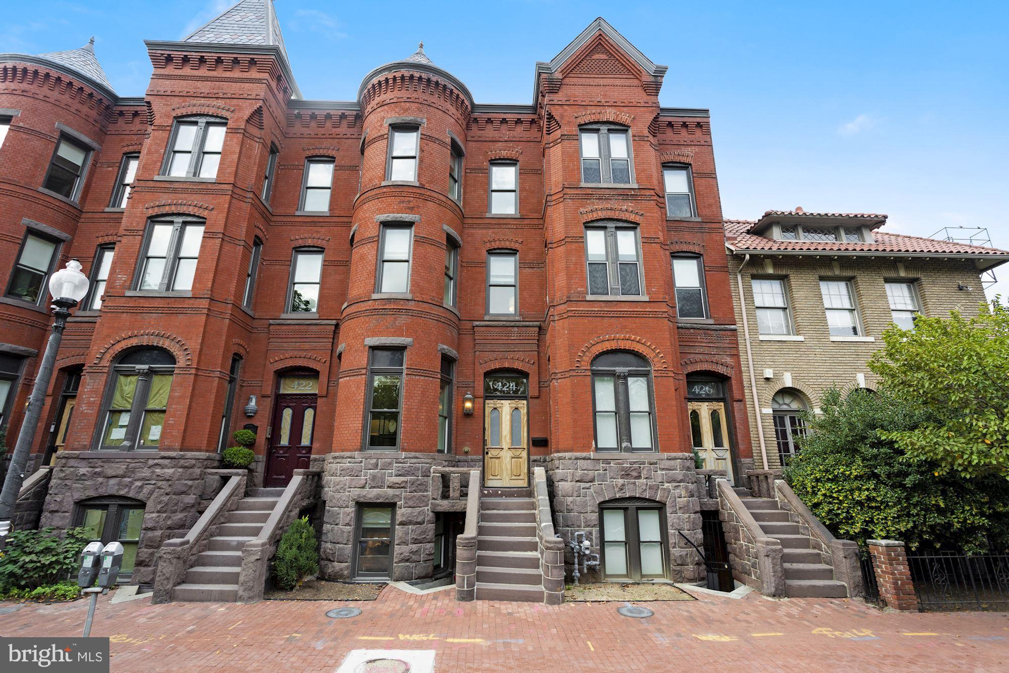 Meticulous top to bottom restoration of brownstone by Petra Development featuring rooftop terrace, separate lower level, and parking. Exquisite finishes and unmatched attention to detail.