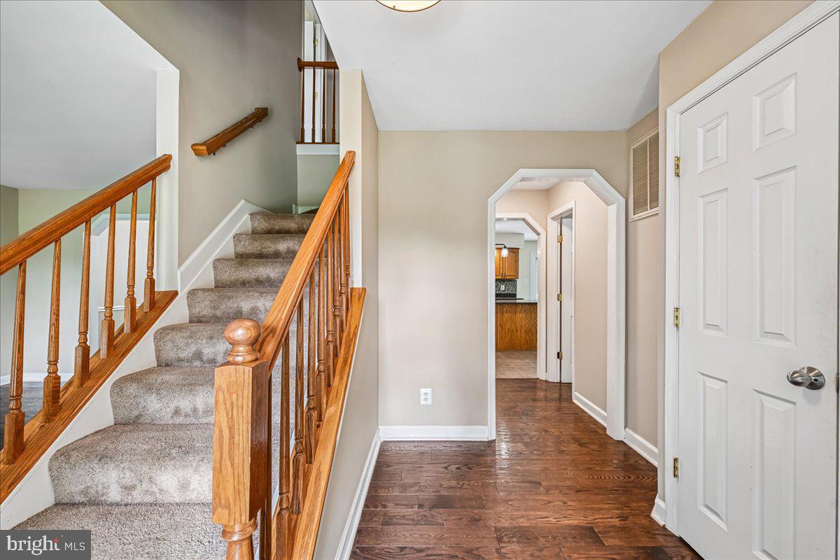 SWANSON CREEK LANDING - Residential