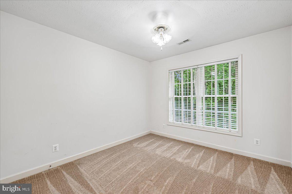 SWANSON CREEK LANDING - Residential