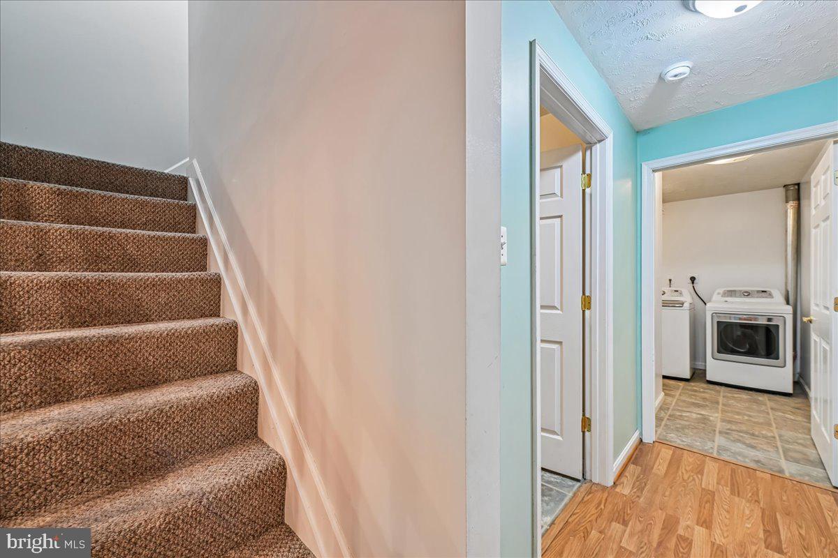 SWANSON CREEK LANDING - Residential