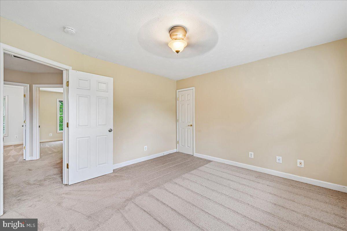 SWANSON CREEK LANDING - Residential