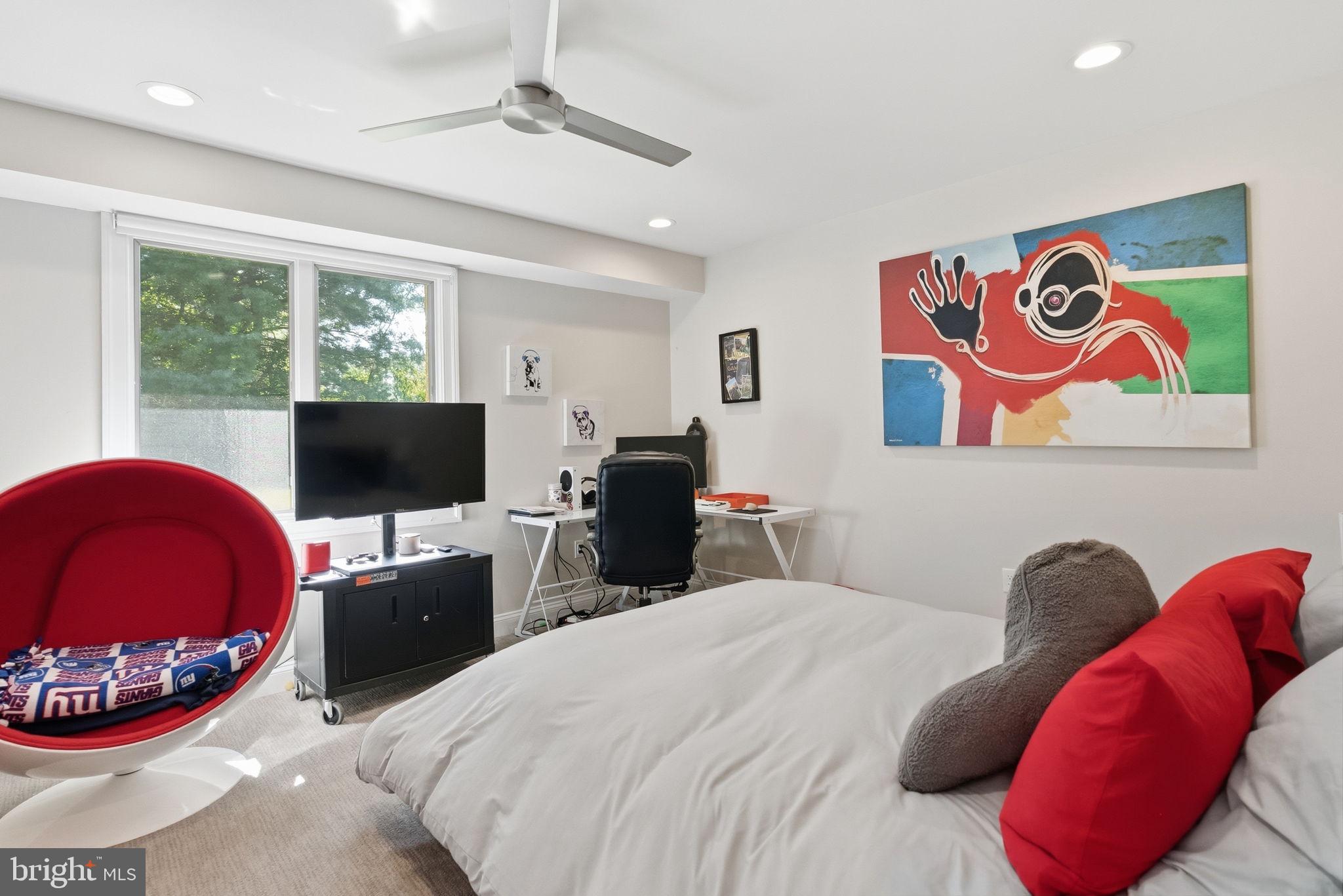 RADLEY RUN - Residential