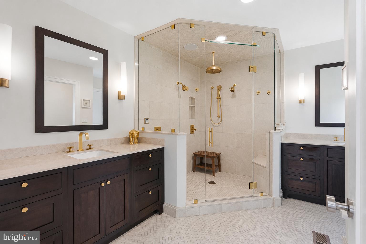 RADLEY RUN - Residential