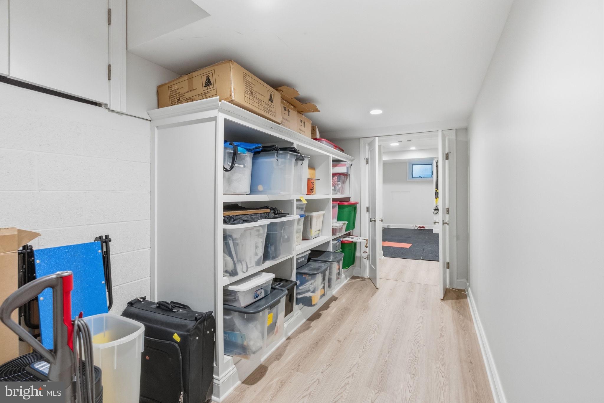 RADLEY RUN - Residential