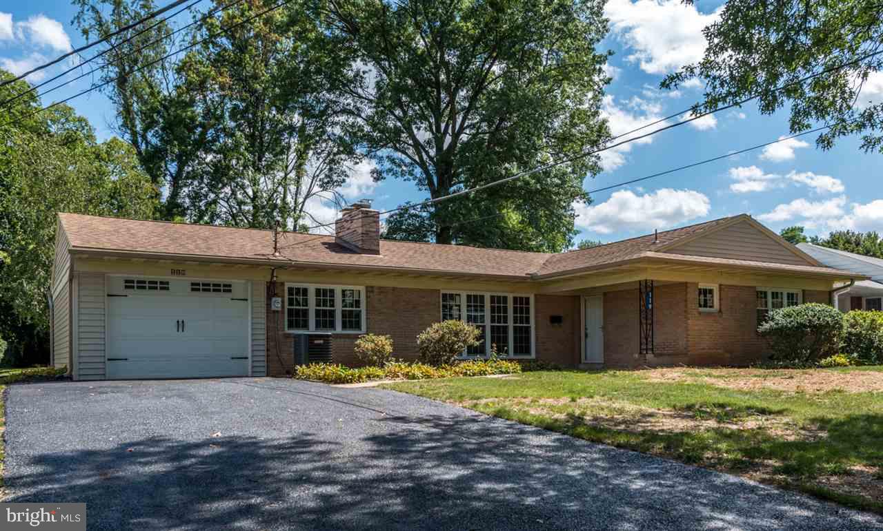 GREEN LANE FARMS - Residential