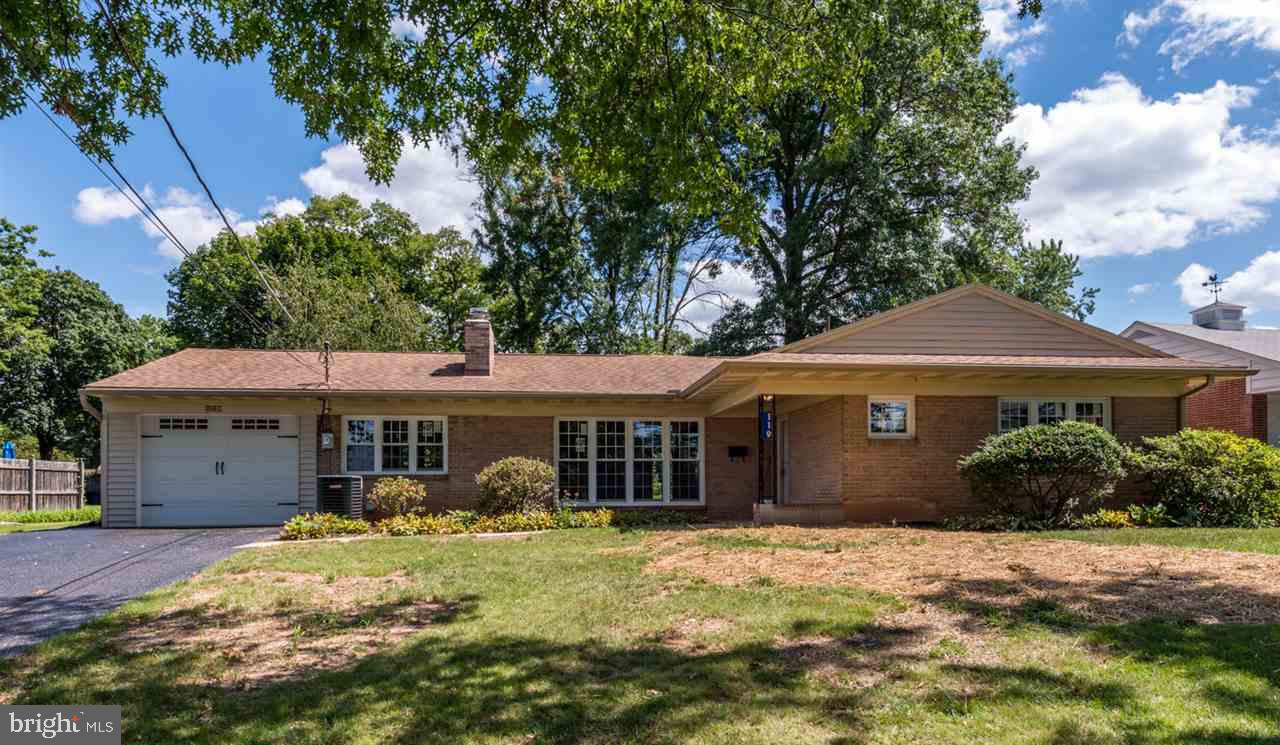 GREEN LANE FARMS - Residential