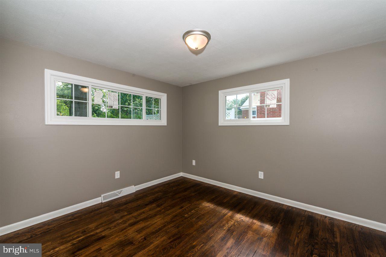 GREEN LANE FARMS - Residential