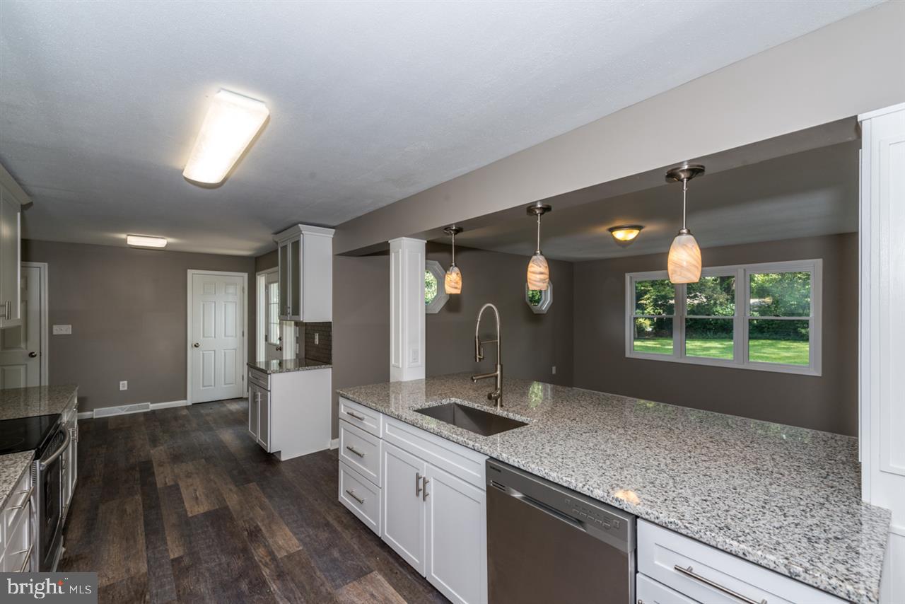 GREEN LANE FARMS - Residential