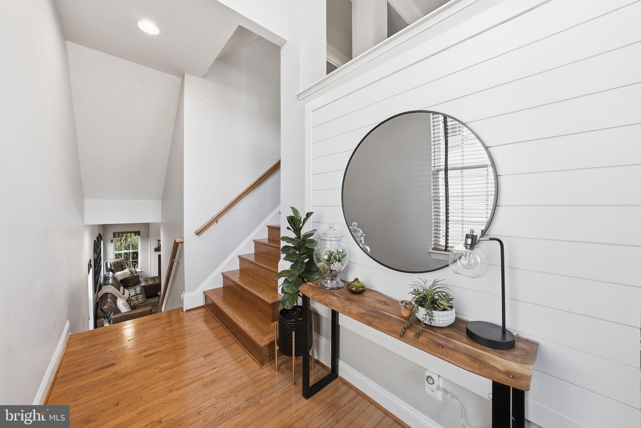 BROADLANDS SOUTH - Residential