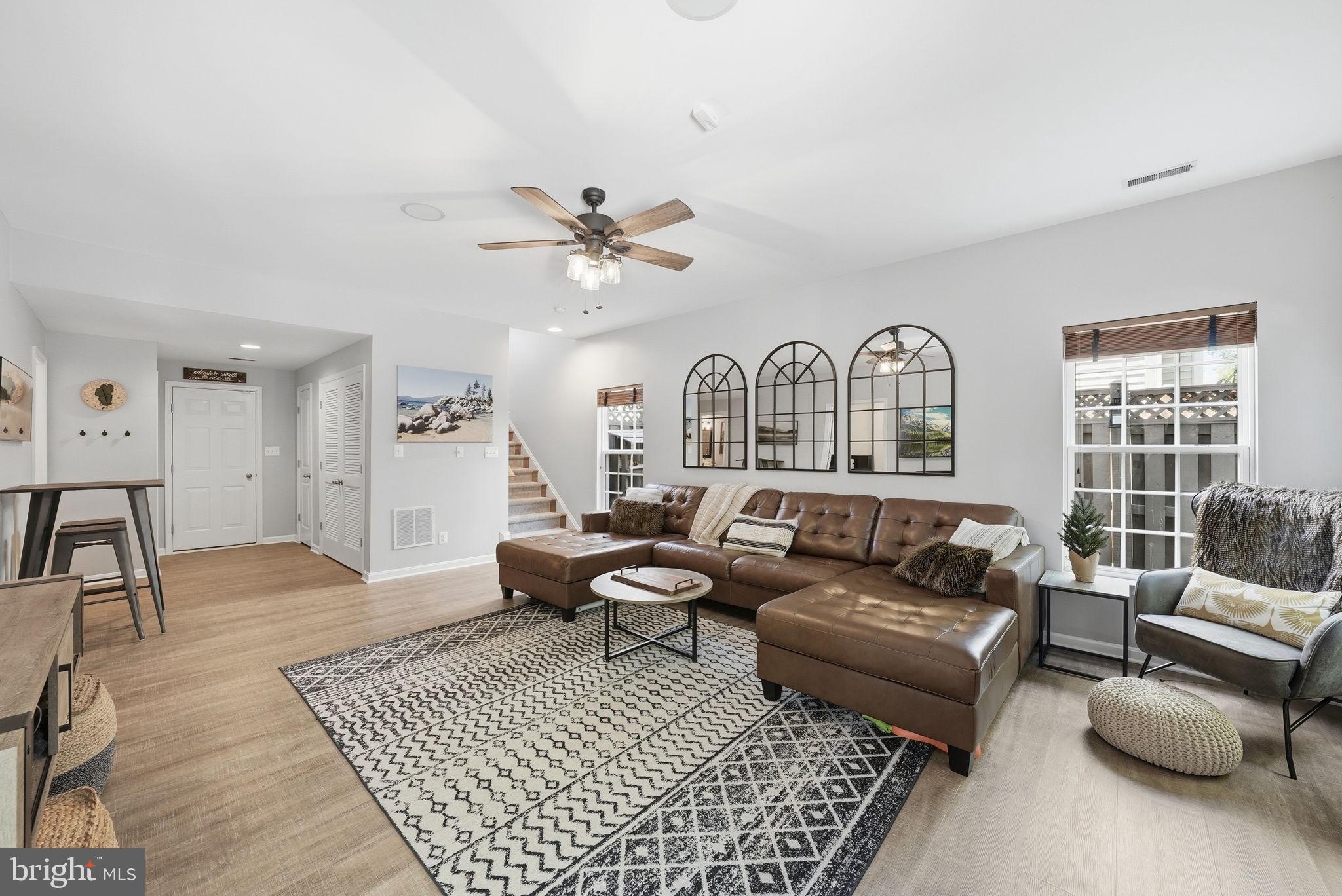 BROADLANDS SOUTH - Residential