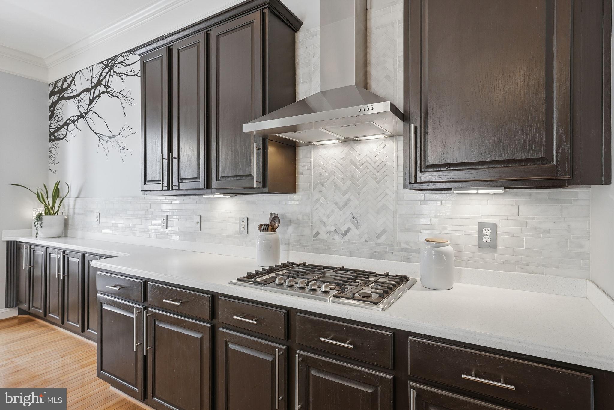 BROADLANDS SOUTH - Residential