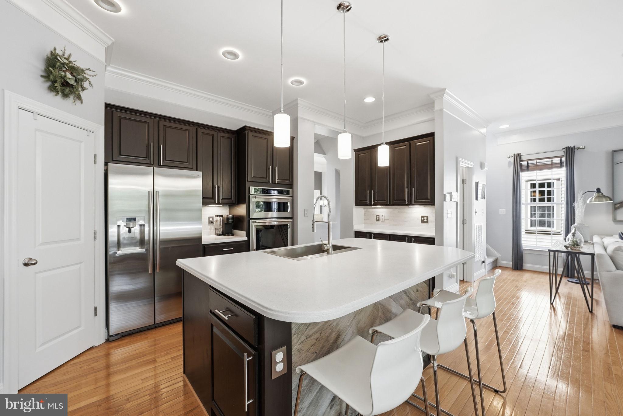 BROADLANDS SOUTH - Residential
