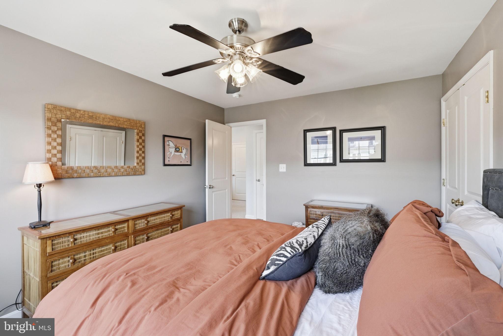 BROADLANDS SOUTH - Residential