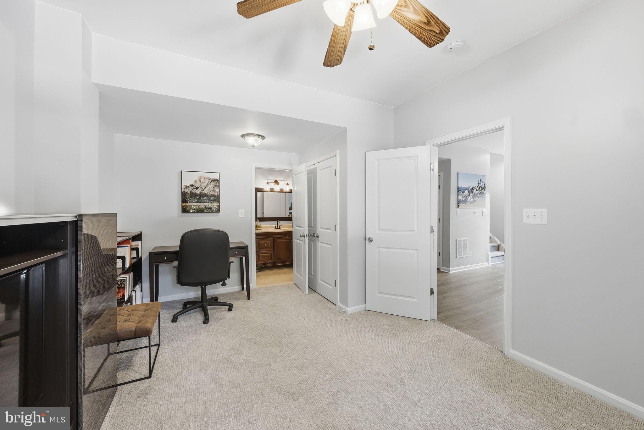 BROADLANDS SOUTH - Residential
