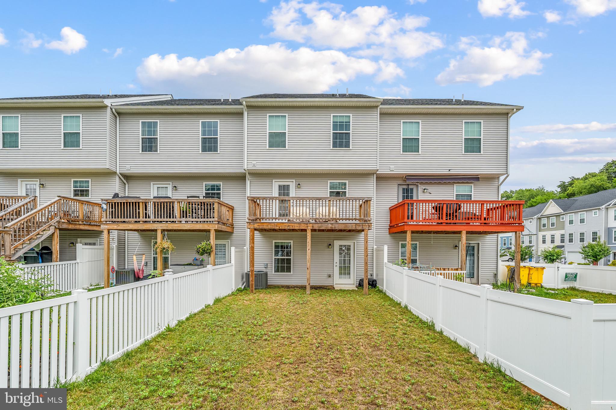 BRIDLE CREEK - Residential
