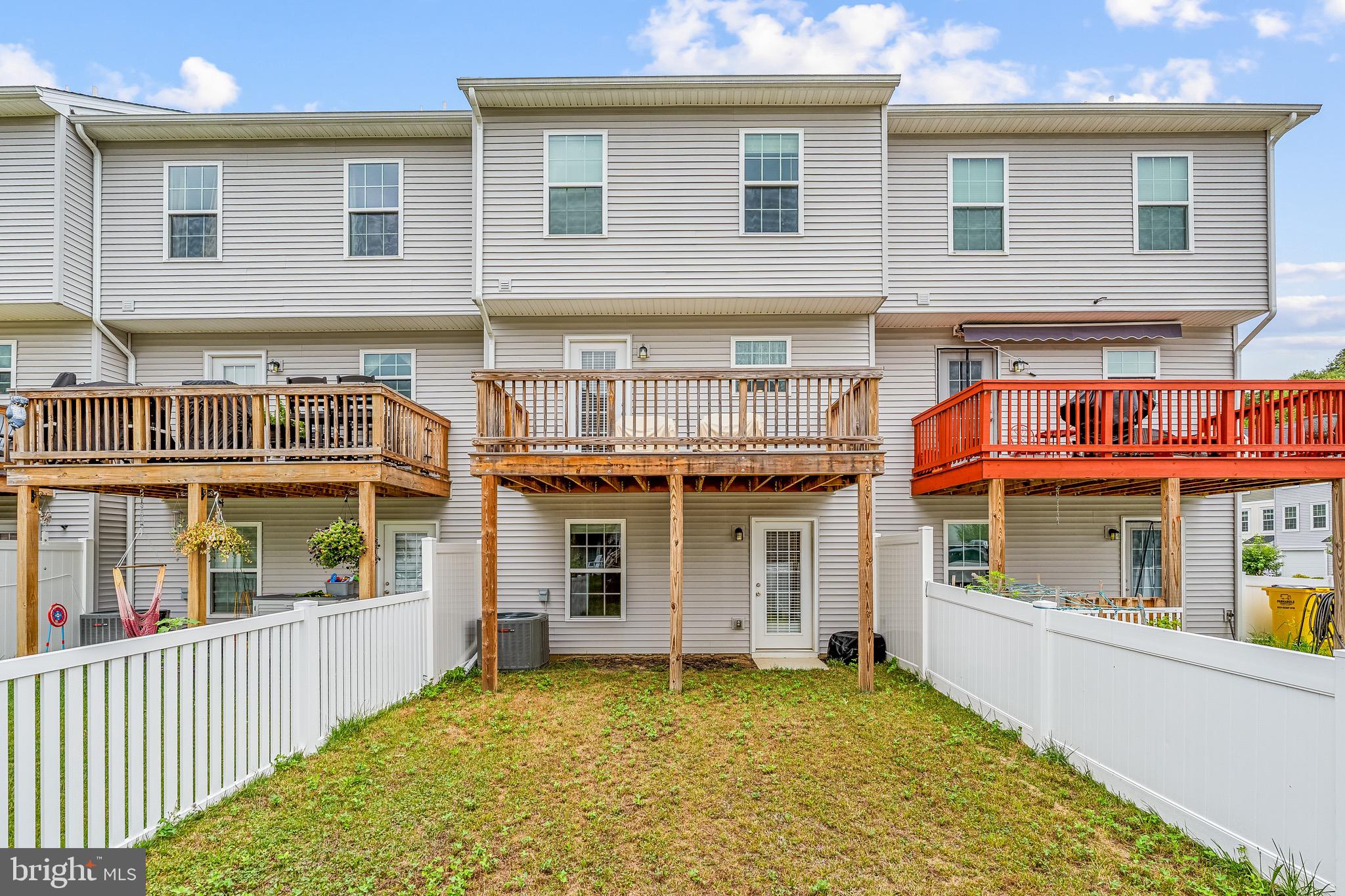 BRIDLE CREEK - Residential
