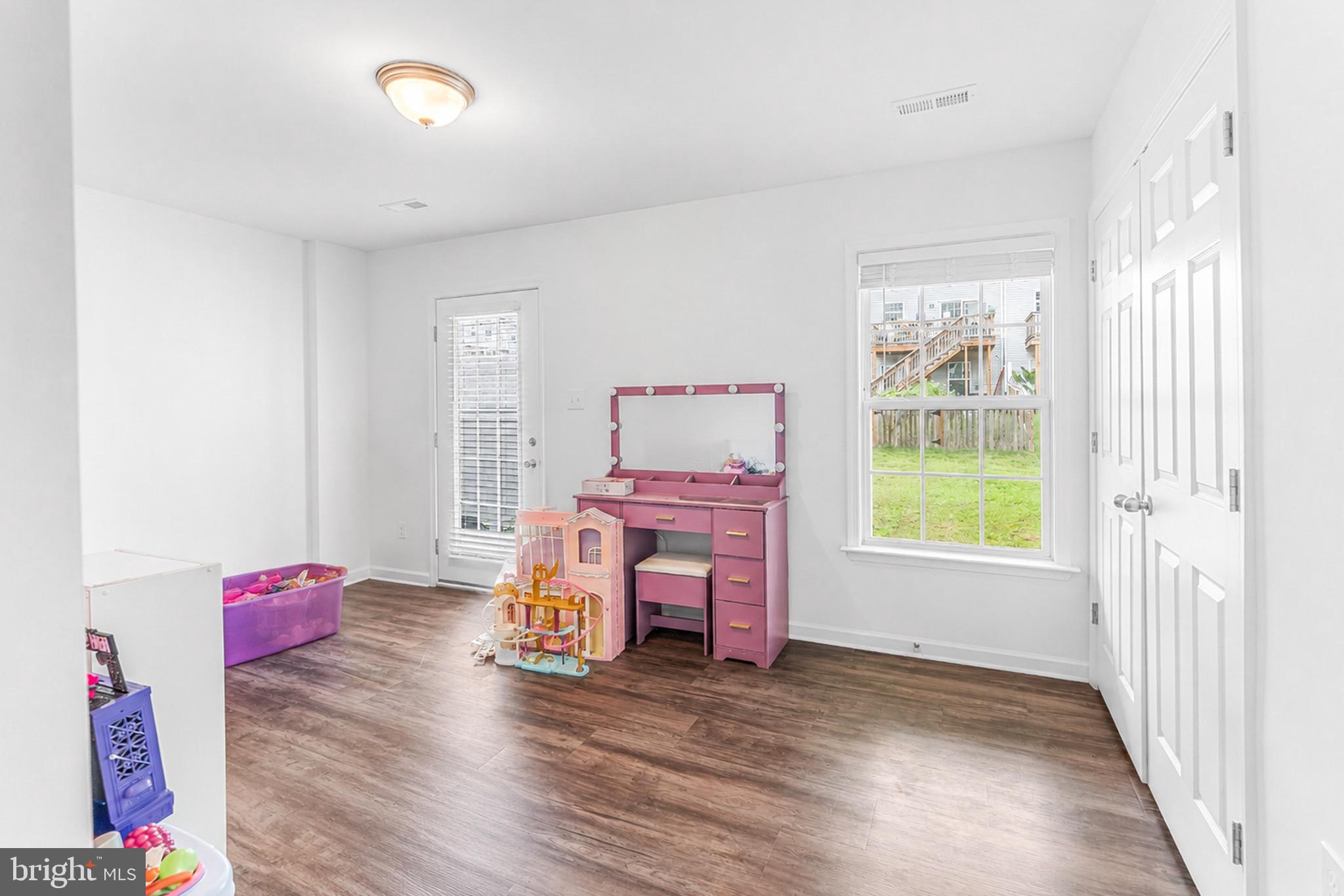 BRIDLE CREEK - Residential