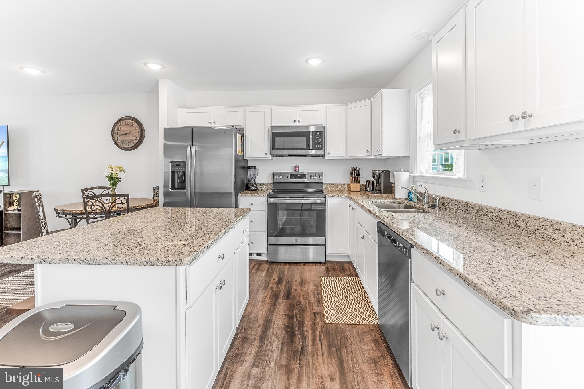 BRIDLE CREEK - Residential