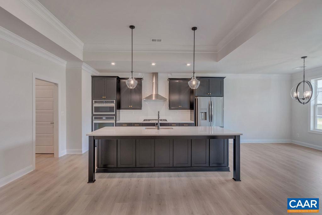 SPRING CREEK - Residential
