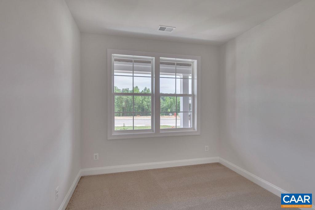 SPRING CREEK - Residential