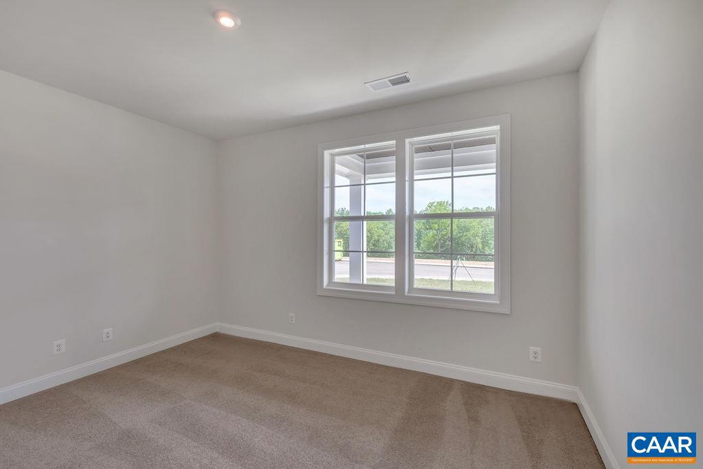 SPRING CREEK - Residential