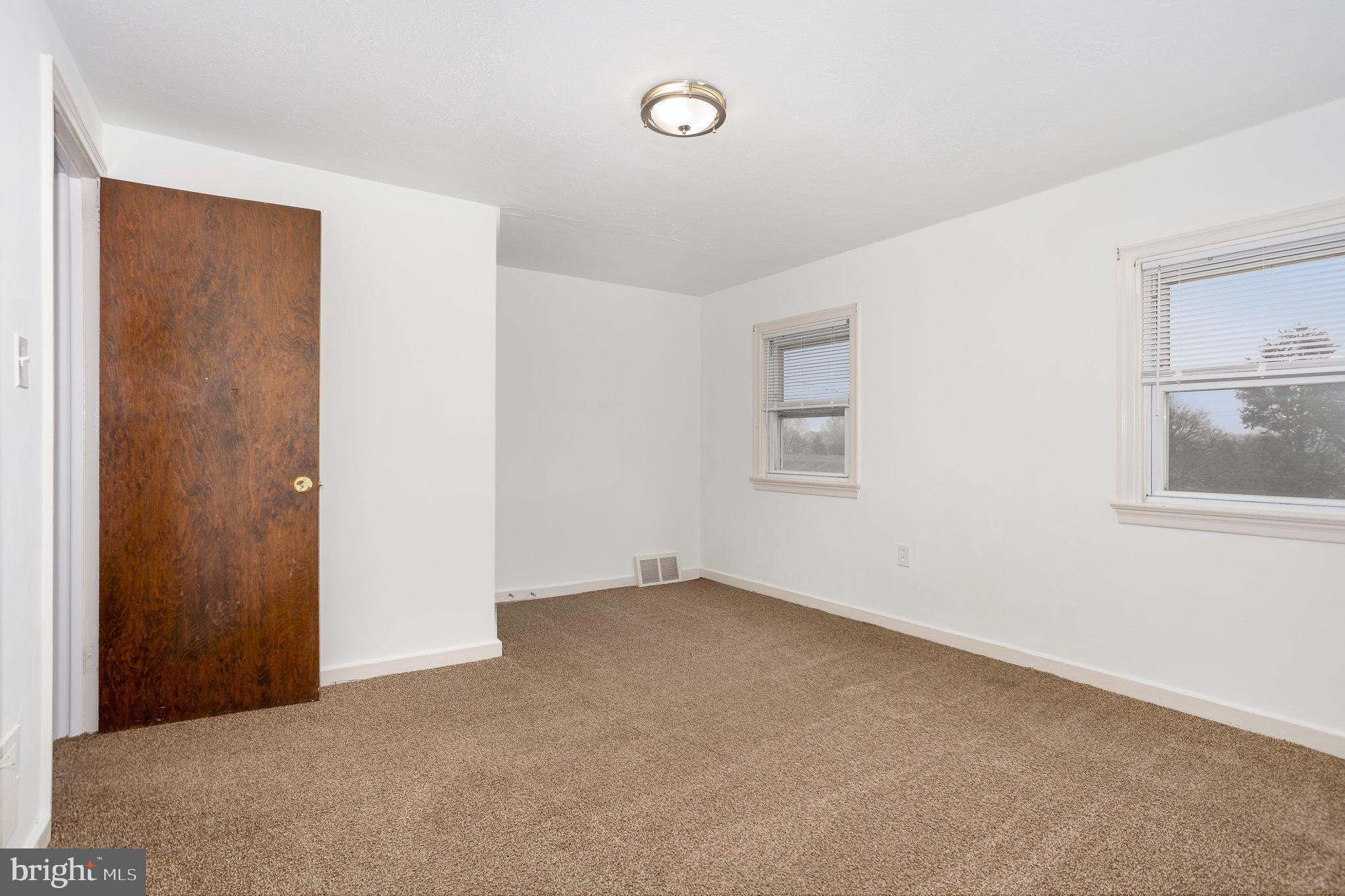 MELROSE GARDENS - Residential