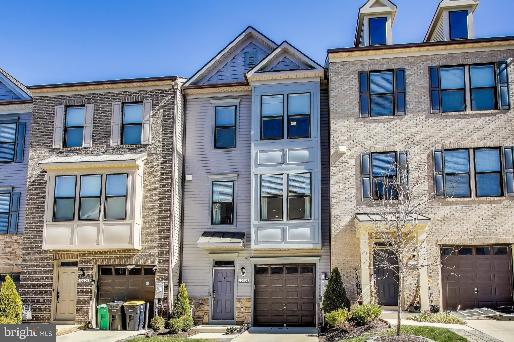 VISTA GARDENS - Residential