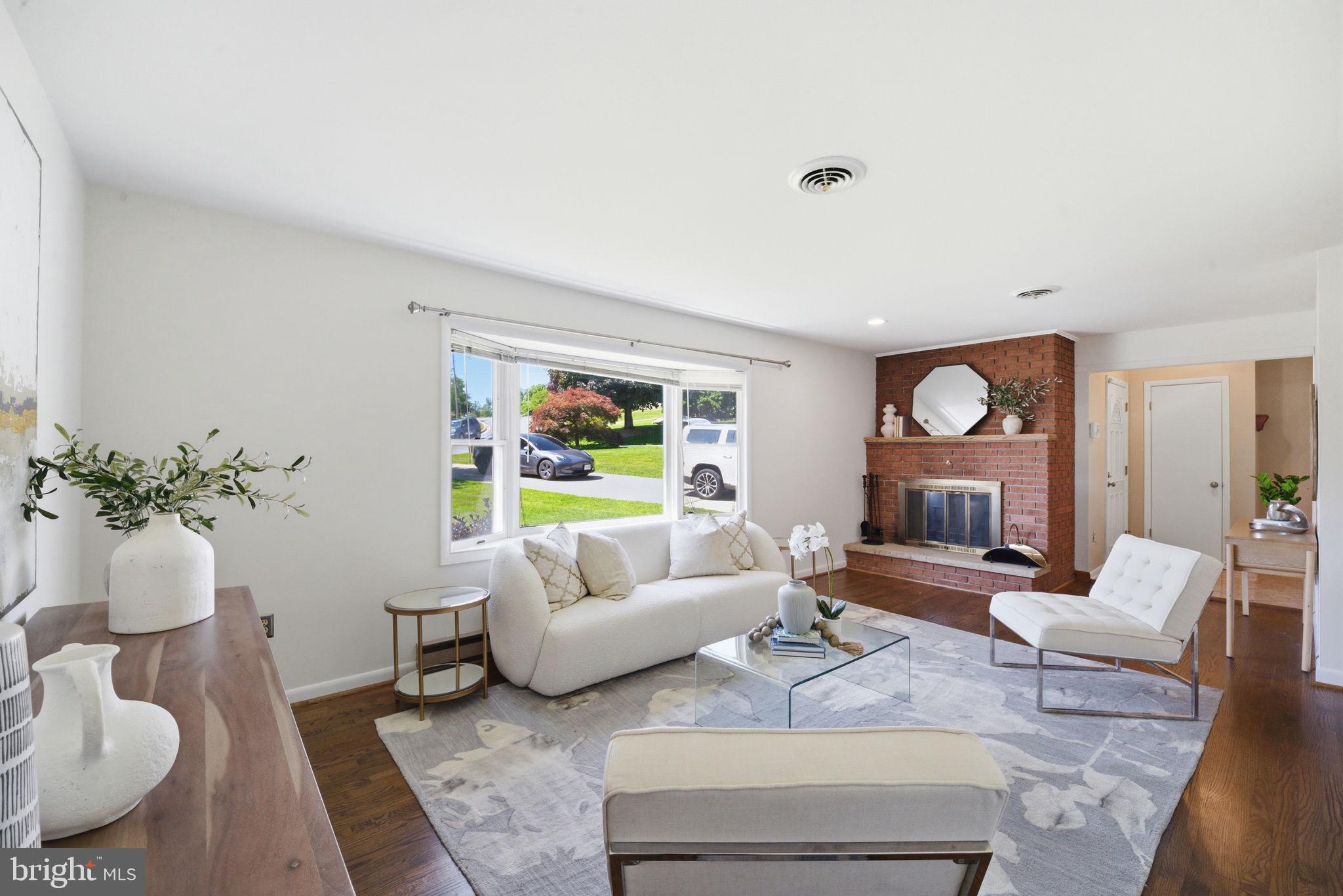 POPLAR KNOB - Residential