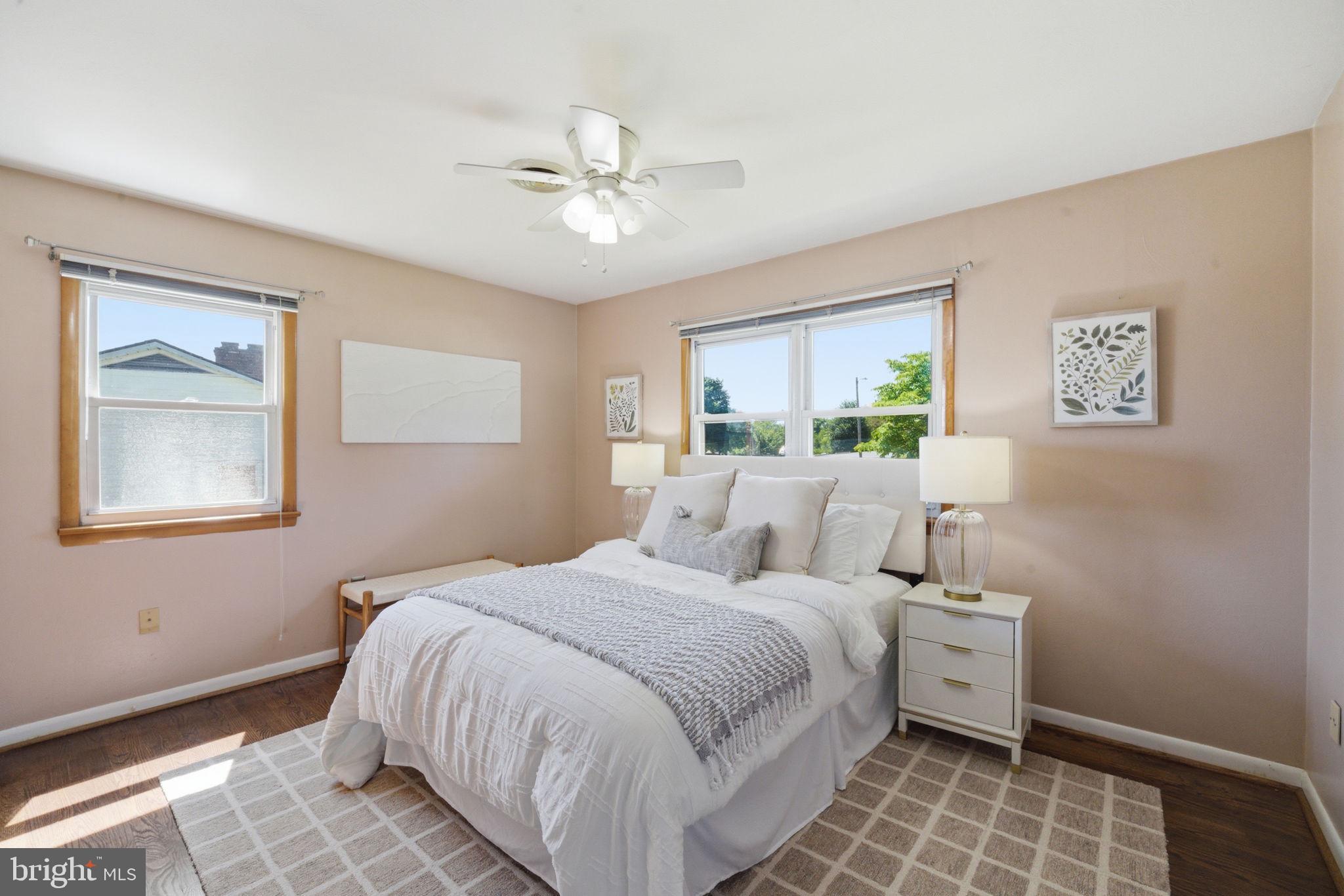 POPLAR KNOB - Residential