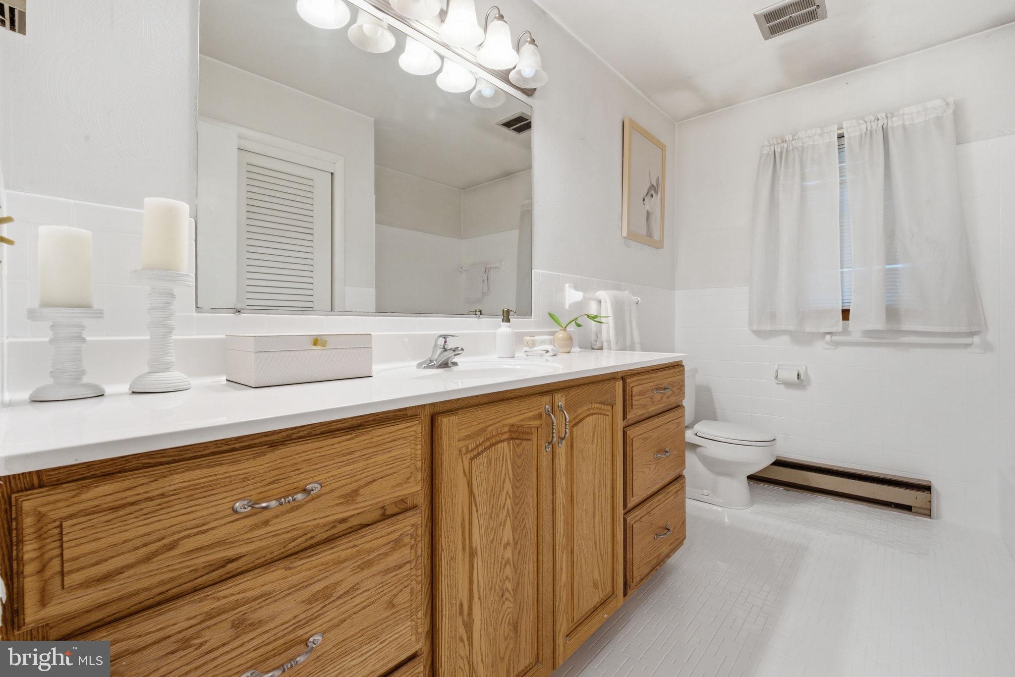 POPLAR KNOB - Residential