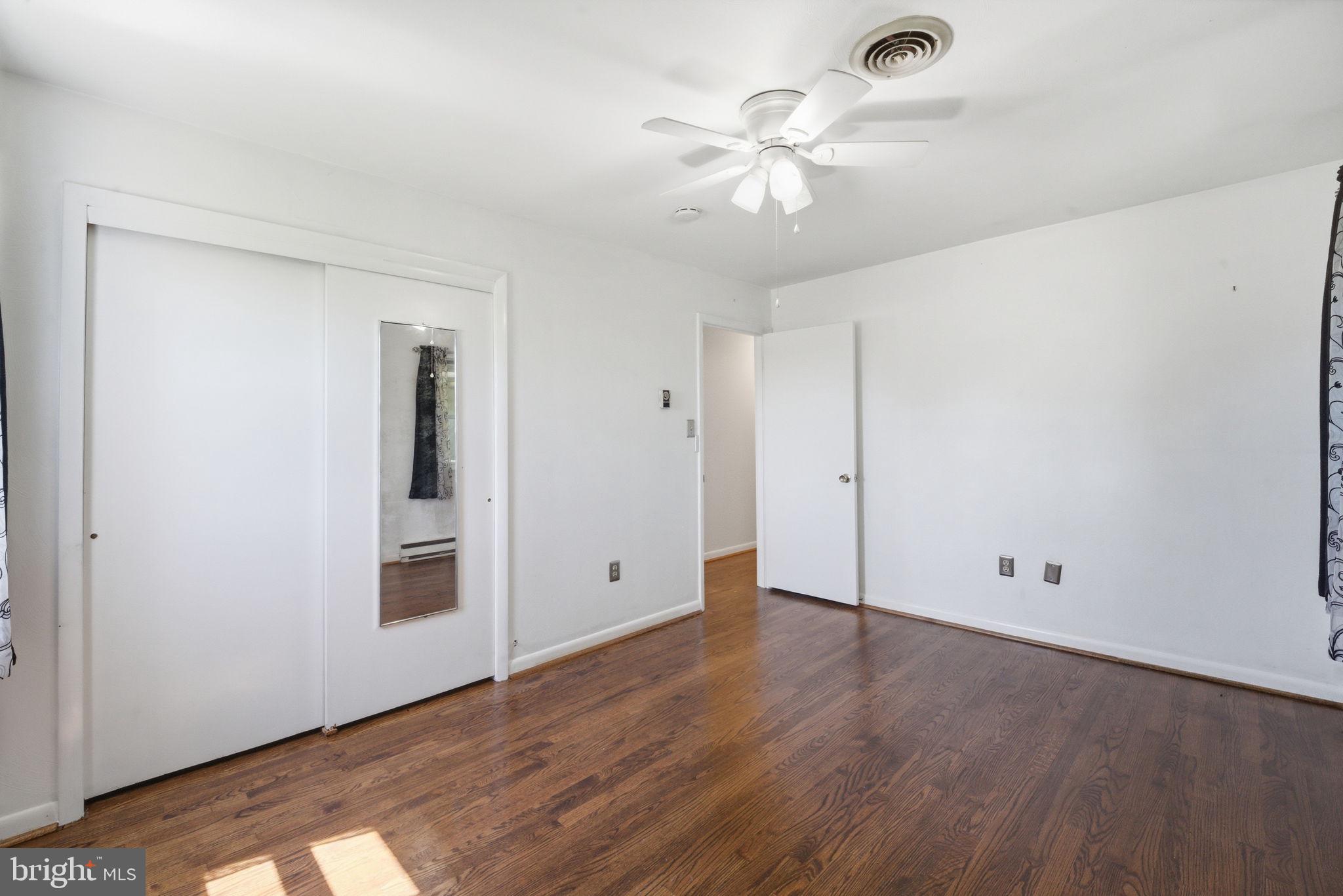 POPLAR KNOB - Residential