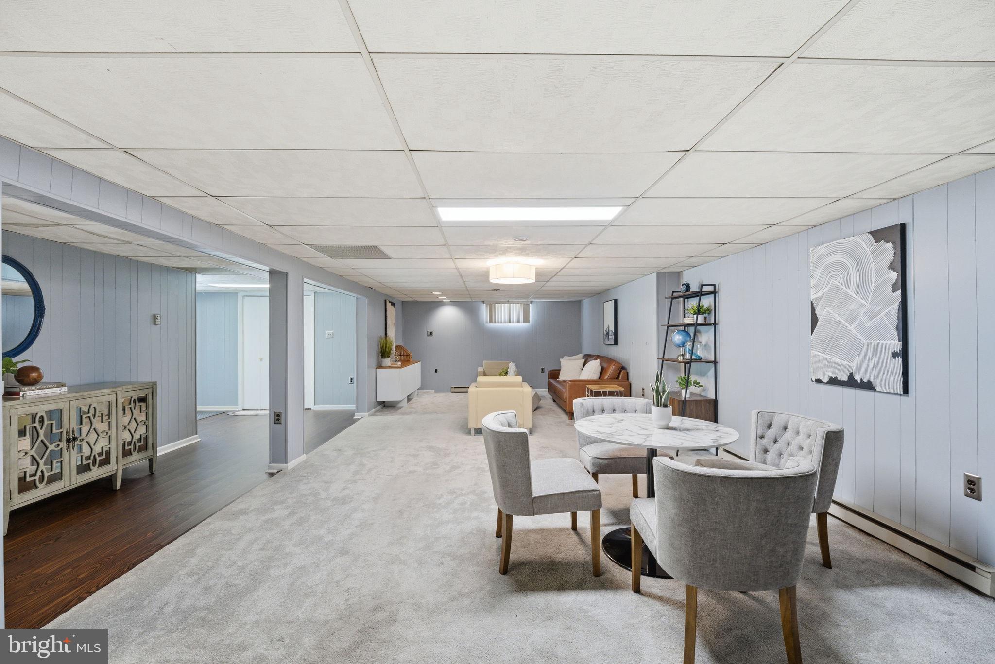 POPLAR KNOB - Residential