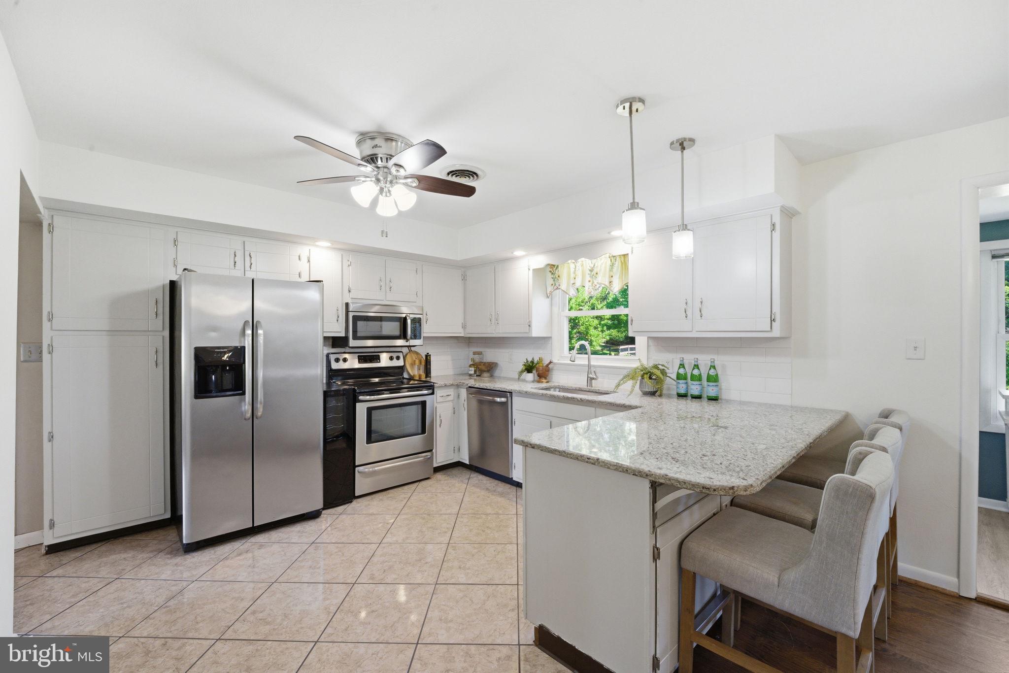 POPLAR KNOB - Residential