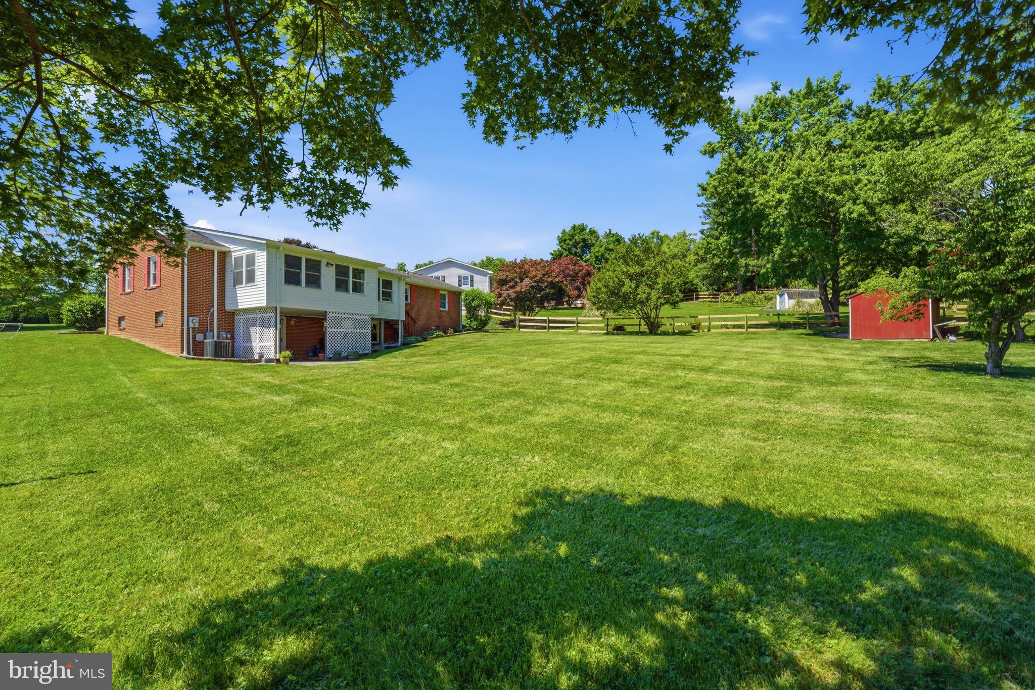 POPLAR KNOB - Residential