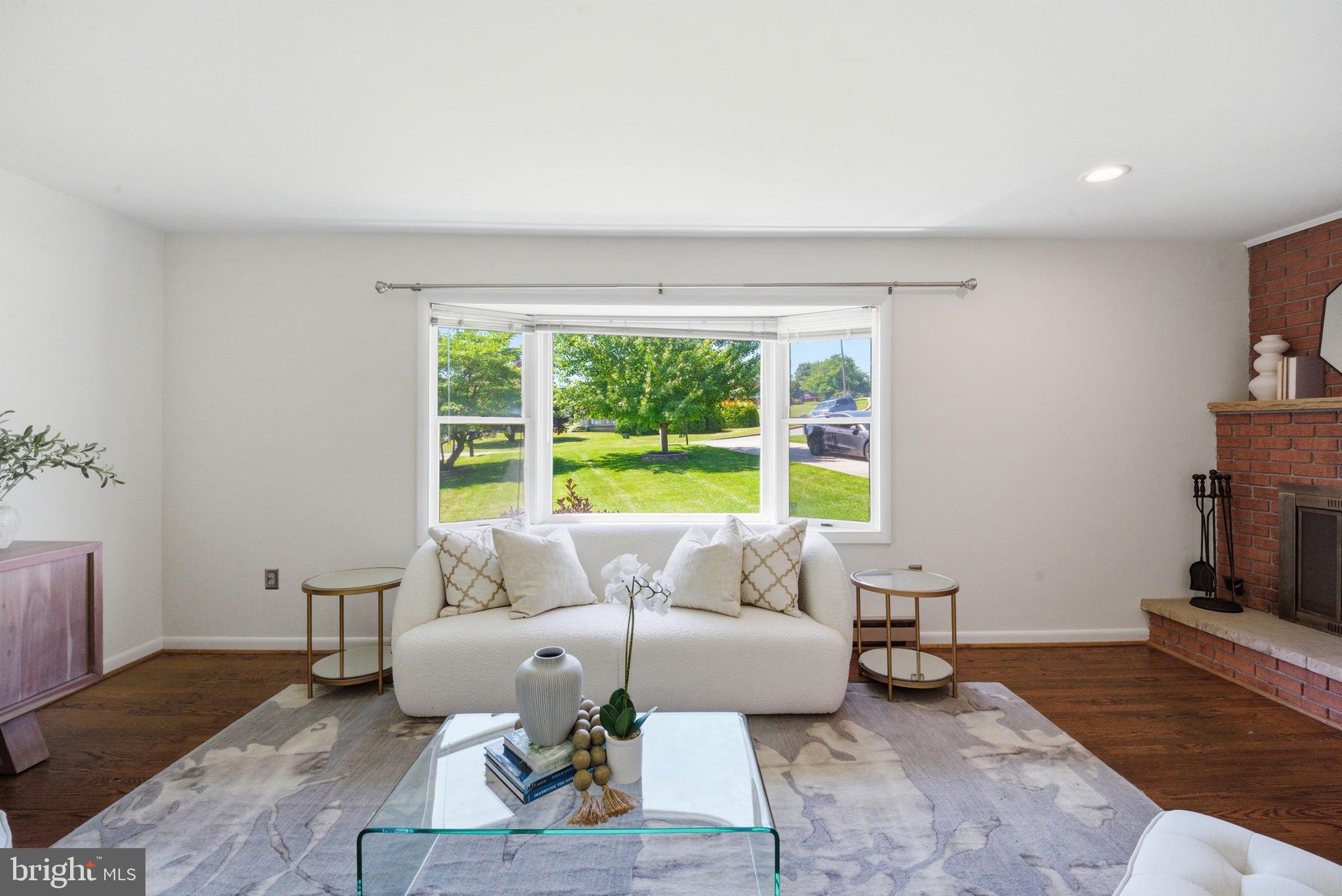 POPLAR KNOB - Residential