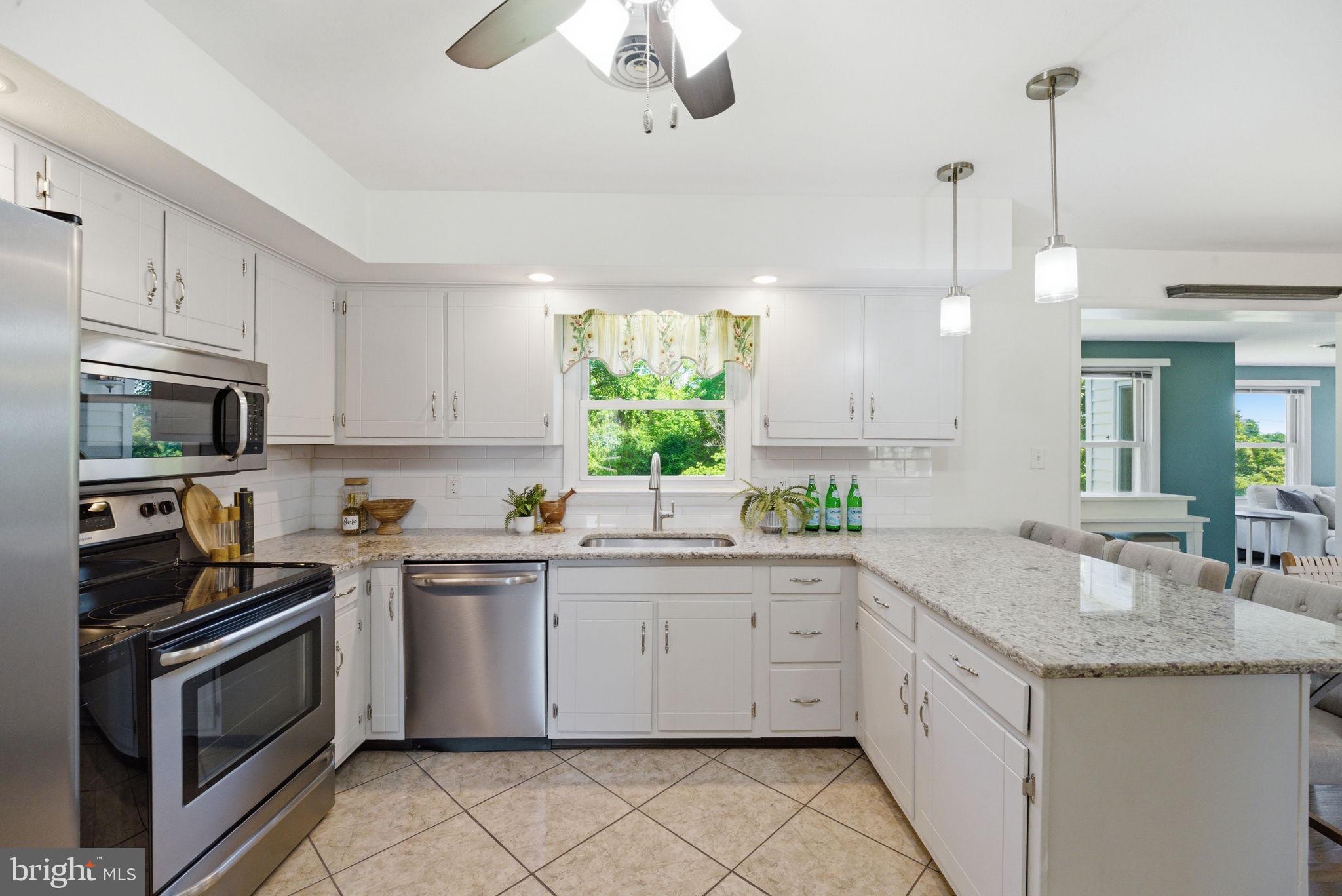 POPLAR KNOB - Residential