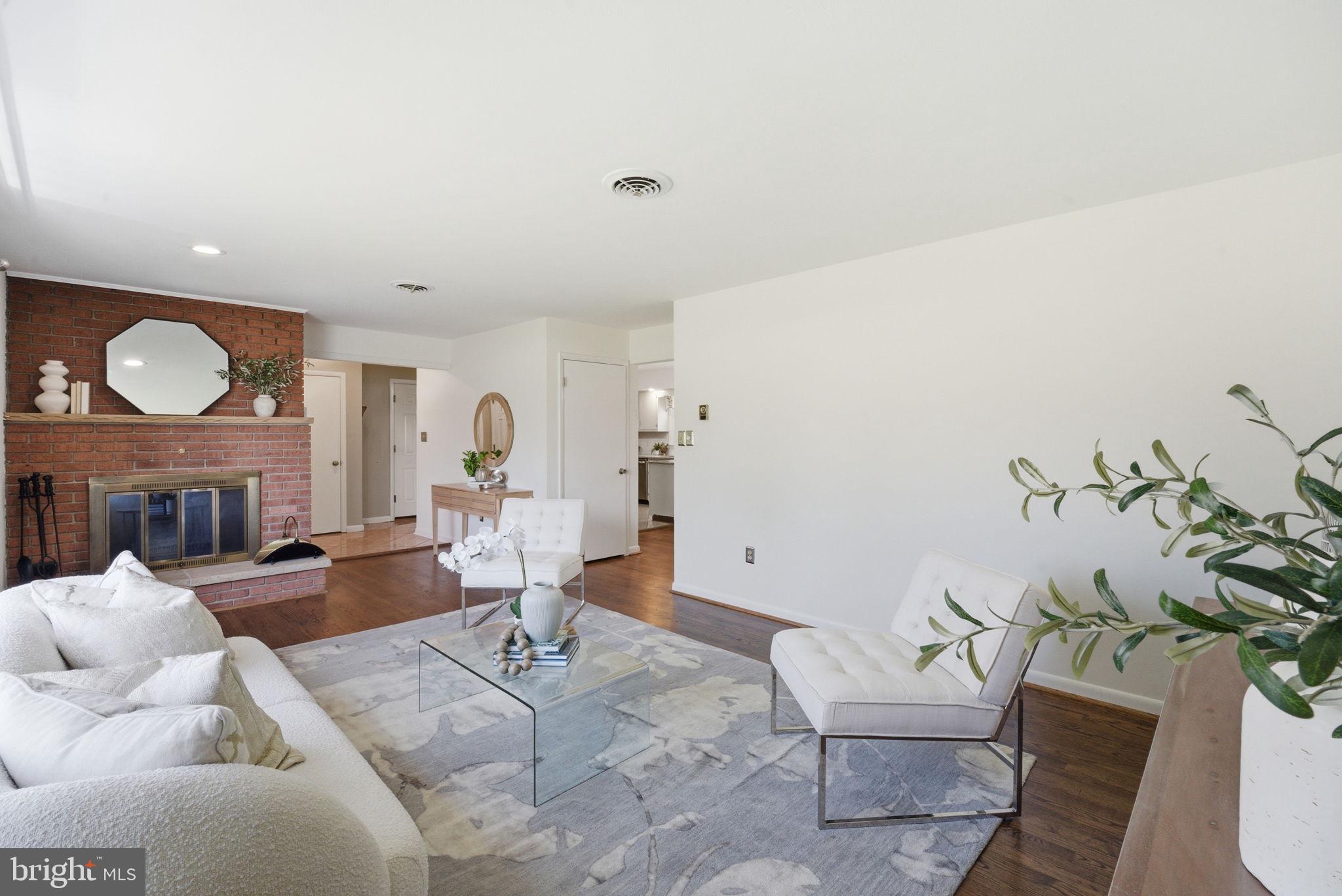 POPLAR KNOB - Residential