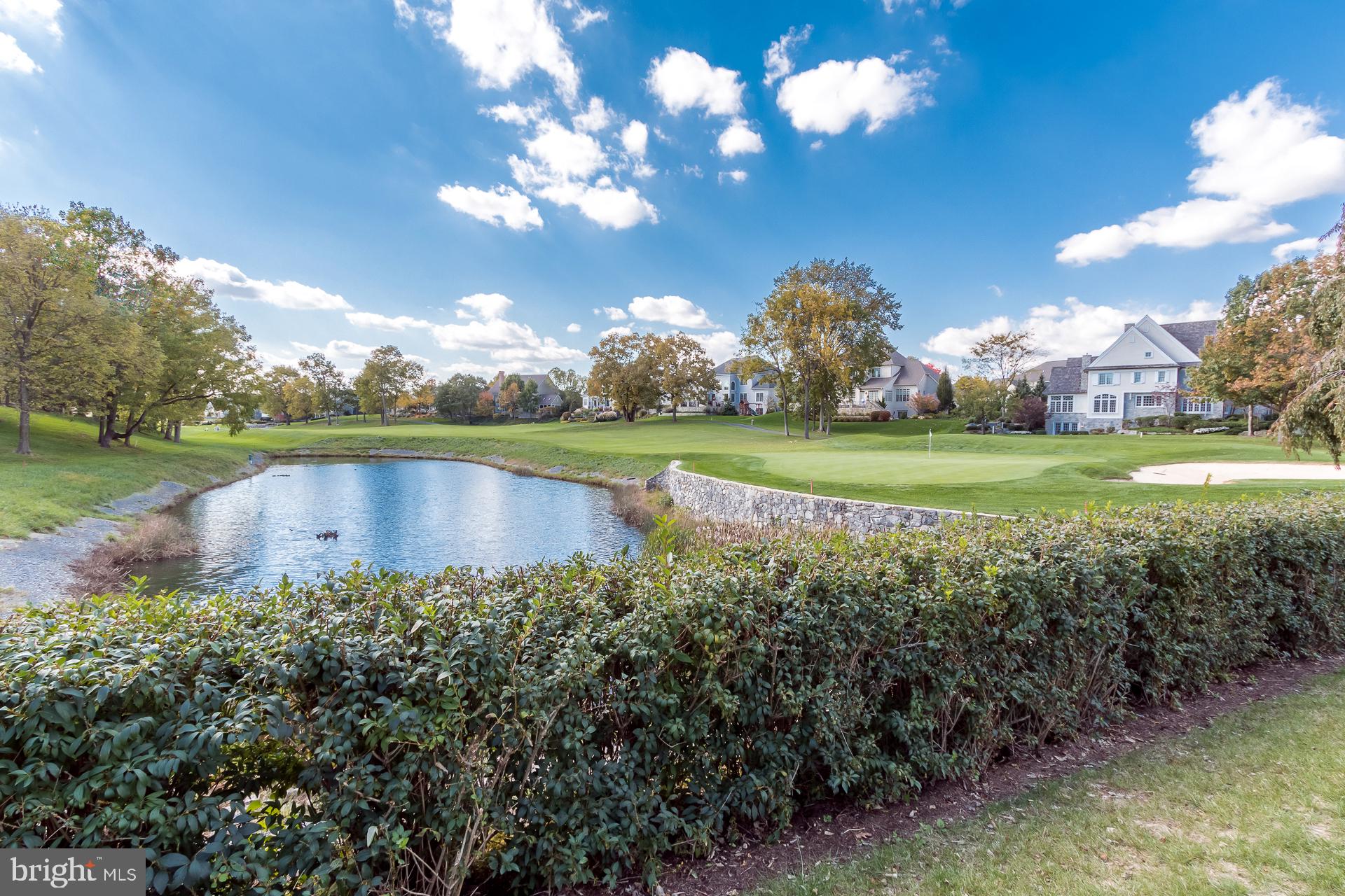 BENT CREEK VILLAS - Residential
