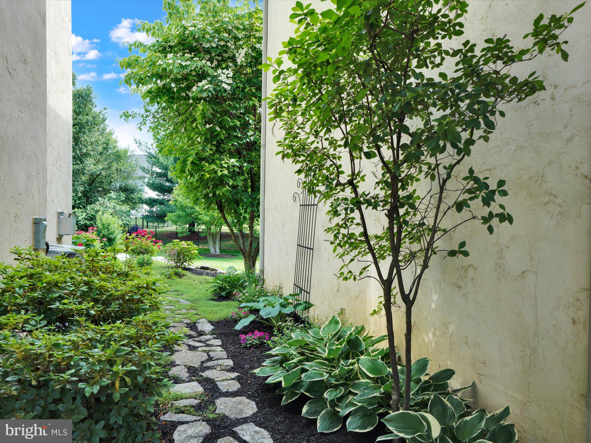 BENT CREEK VILLAS - Residential