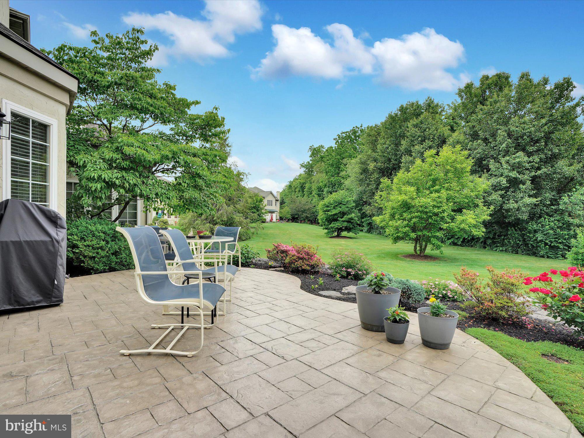 BENT CREEK VILLAS - Residential