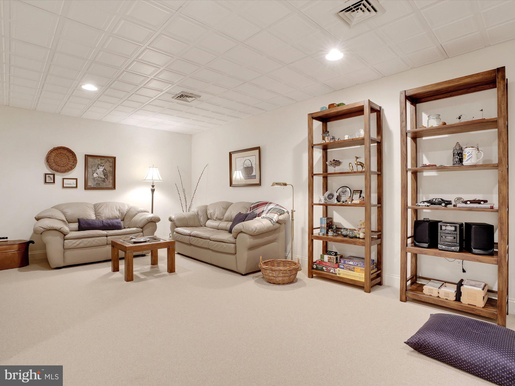 BENT CREEK VILLAS - Residential