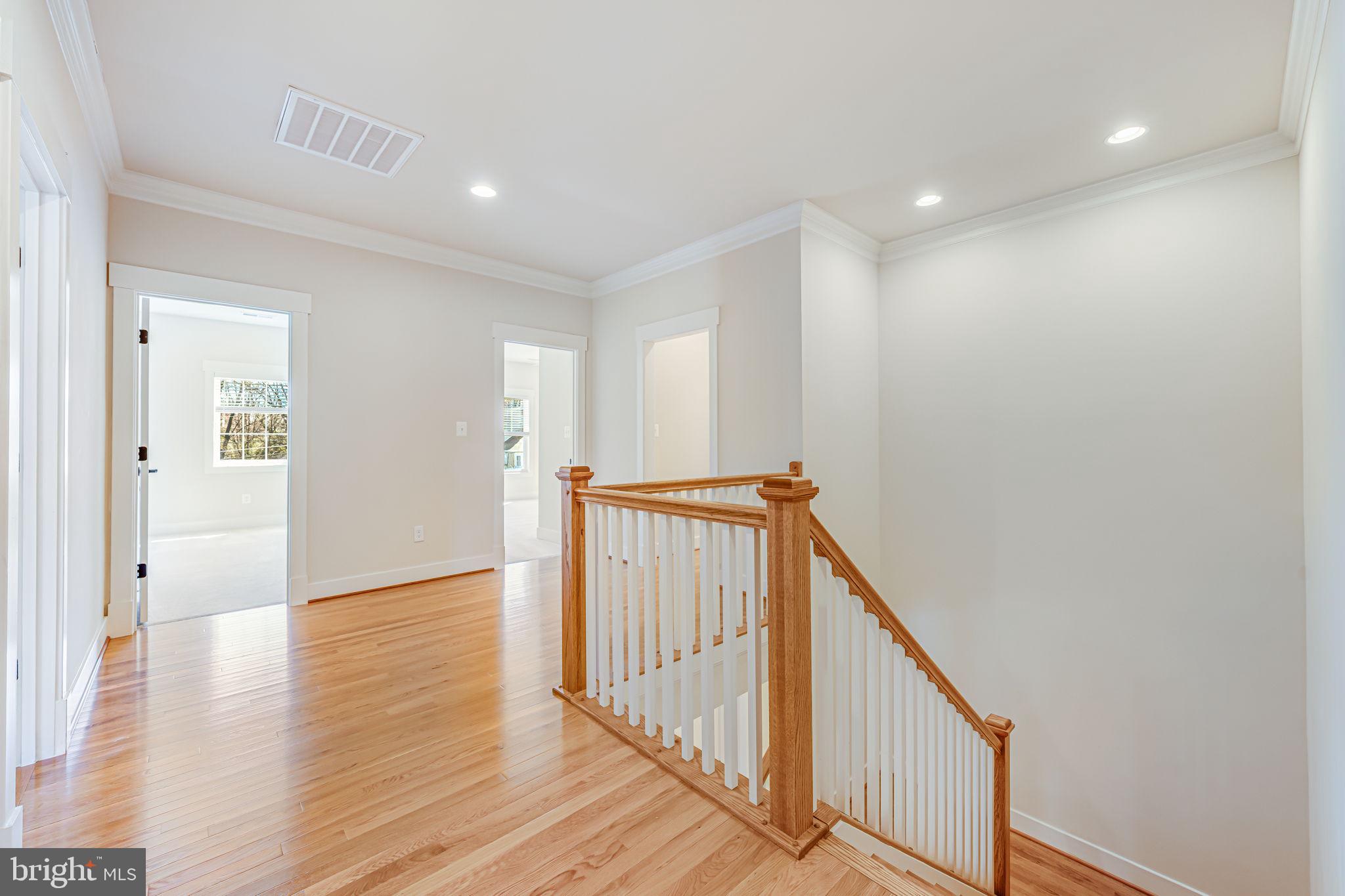 PIMMIT HILLS - Residential