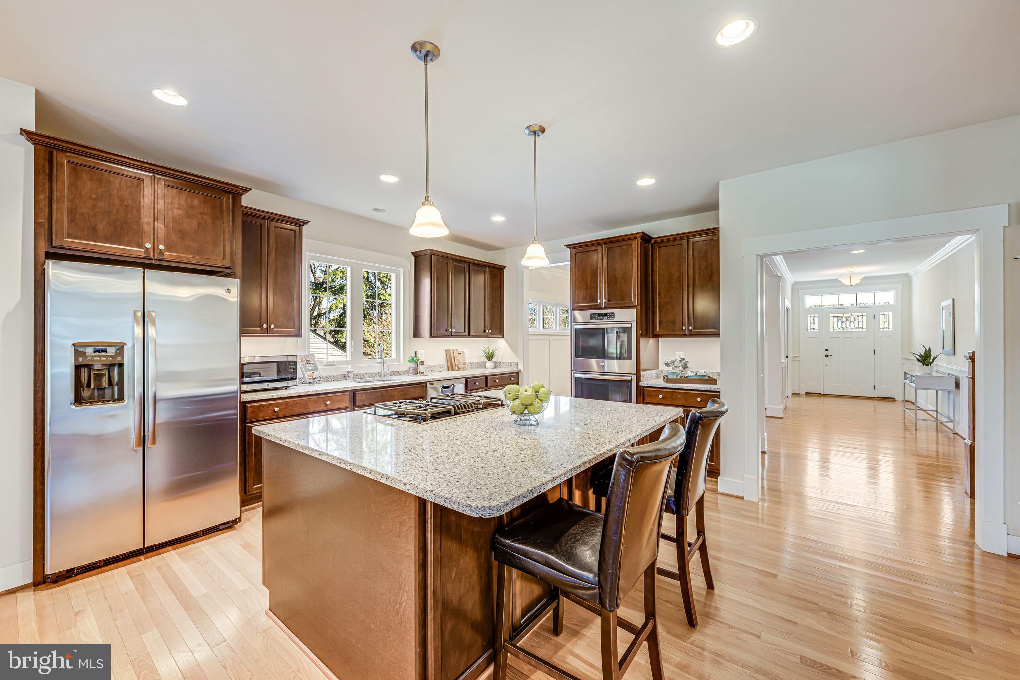 PIMMIT HILLS - Residential